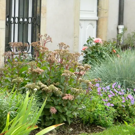 Le Jardin Des Chanceliers Beaune  Exterior photo