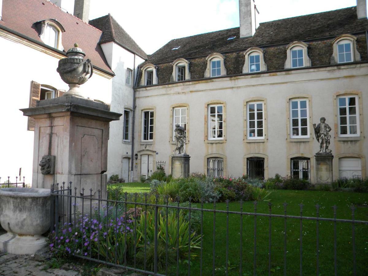 Le Jardin Des Chanceliers Appartement *